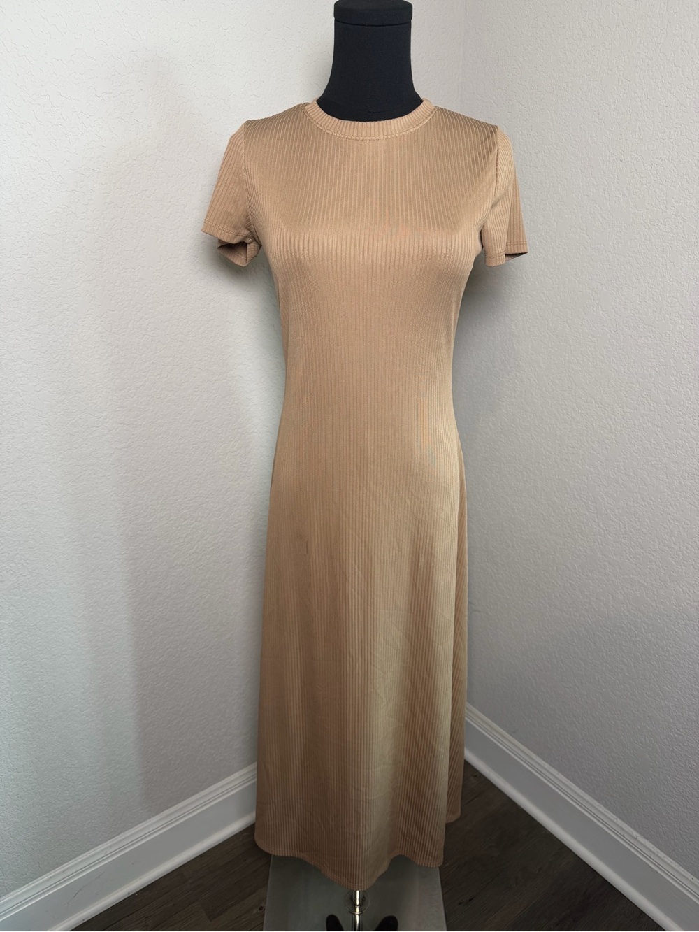 Fashion Nova Camel Ribbed Short-Sleeve Midi Dress